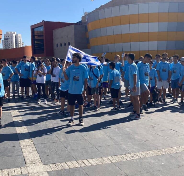 רצים לזכרם - להנצחת הנופלים בוגרי אורט חולון