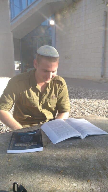 דנילו 4